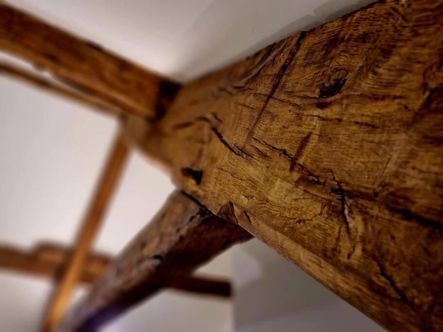 Apartment Hamilton-the Cruck Luxury Let *