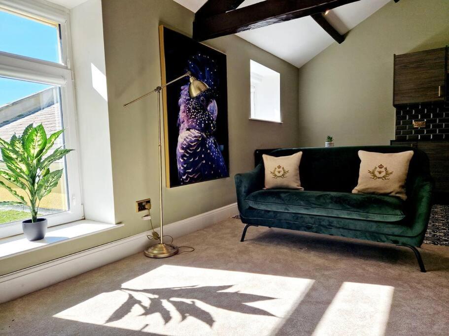 Apartment Hamilton-the Cruck Luxury Let *