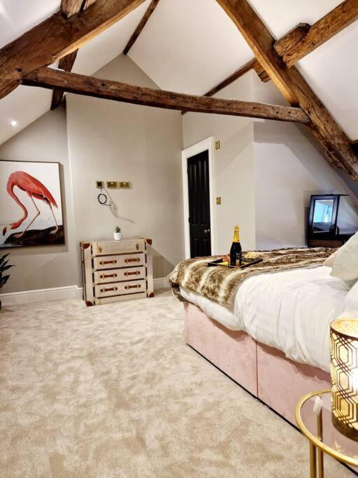 Apartment Hamilton-the Cruck Luxury Let *