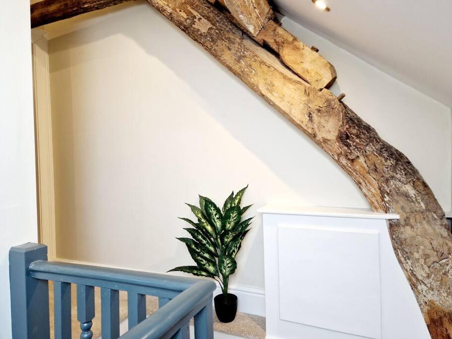 Apartment Hamilton-the Cruck Luxury Let
